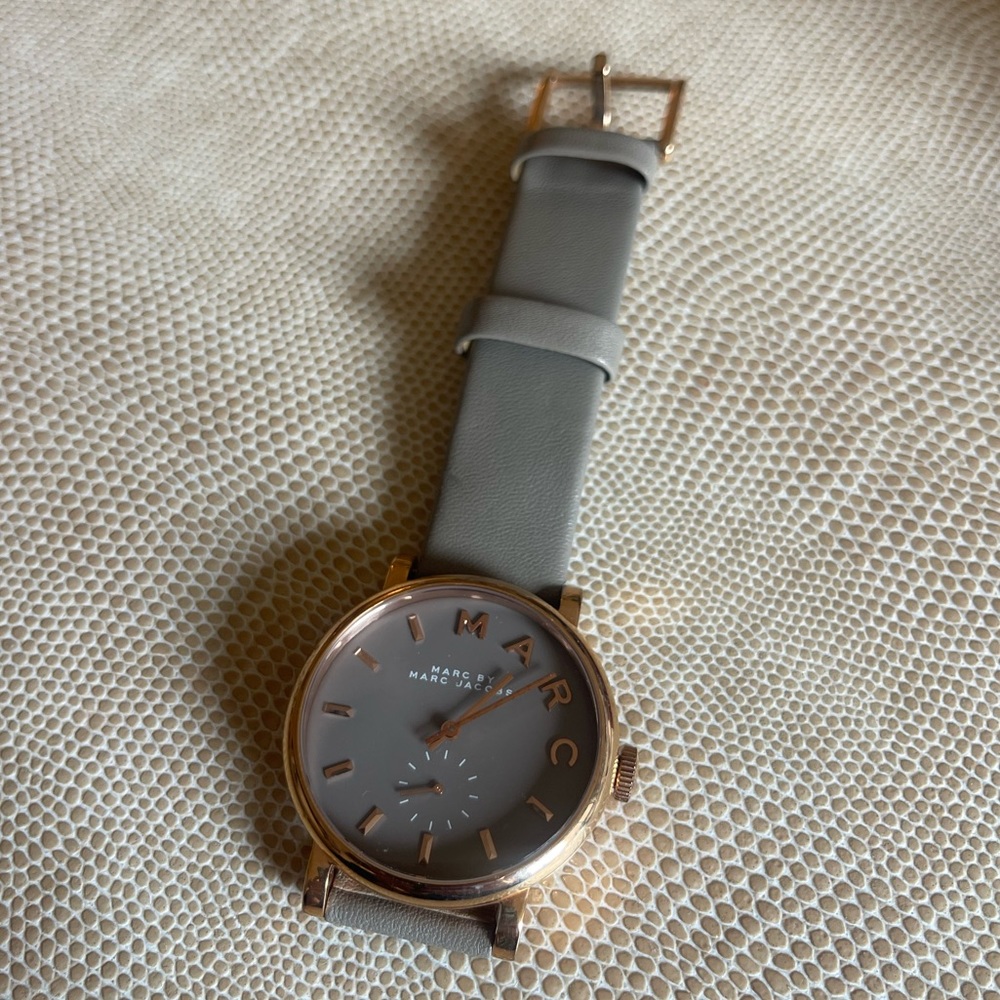 Gray Rose Gold Leather Marc by Marc Jacobs Wristwatch